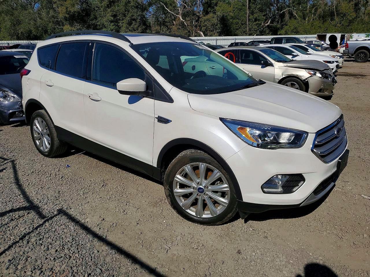 2019 Ford Escape Sel - Image 4