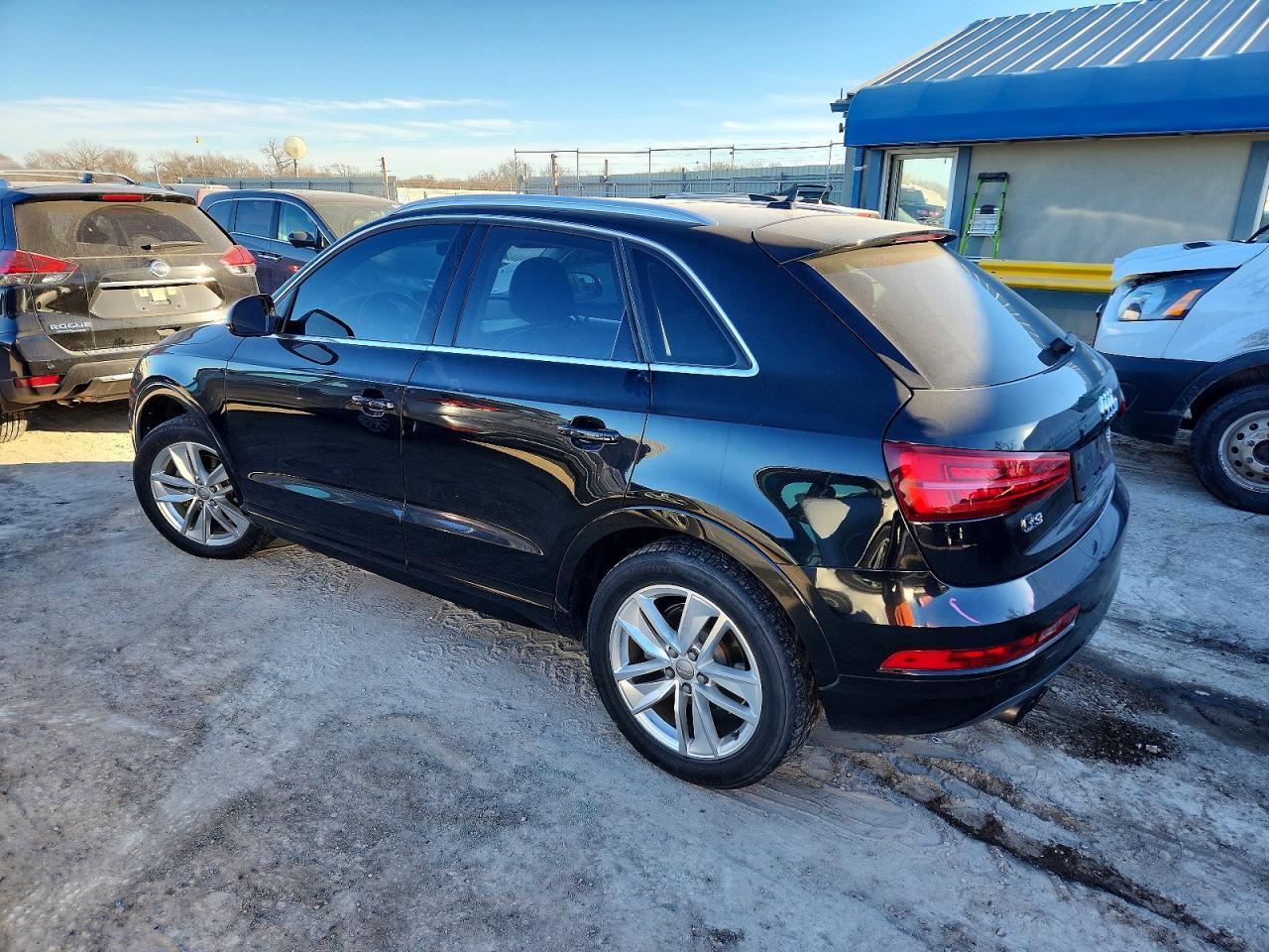 2016 Audi Q3 Premium Plus - Фото 2