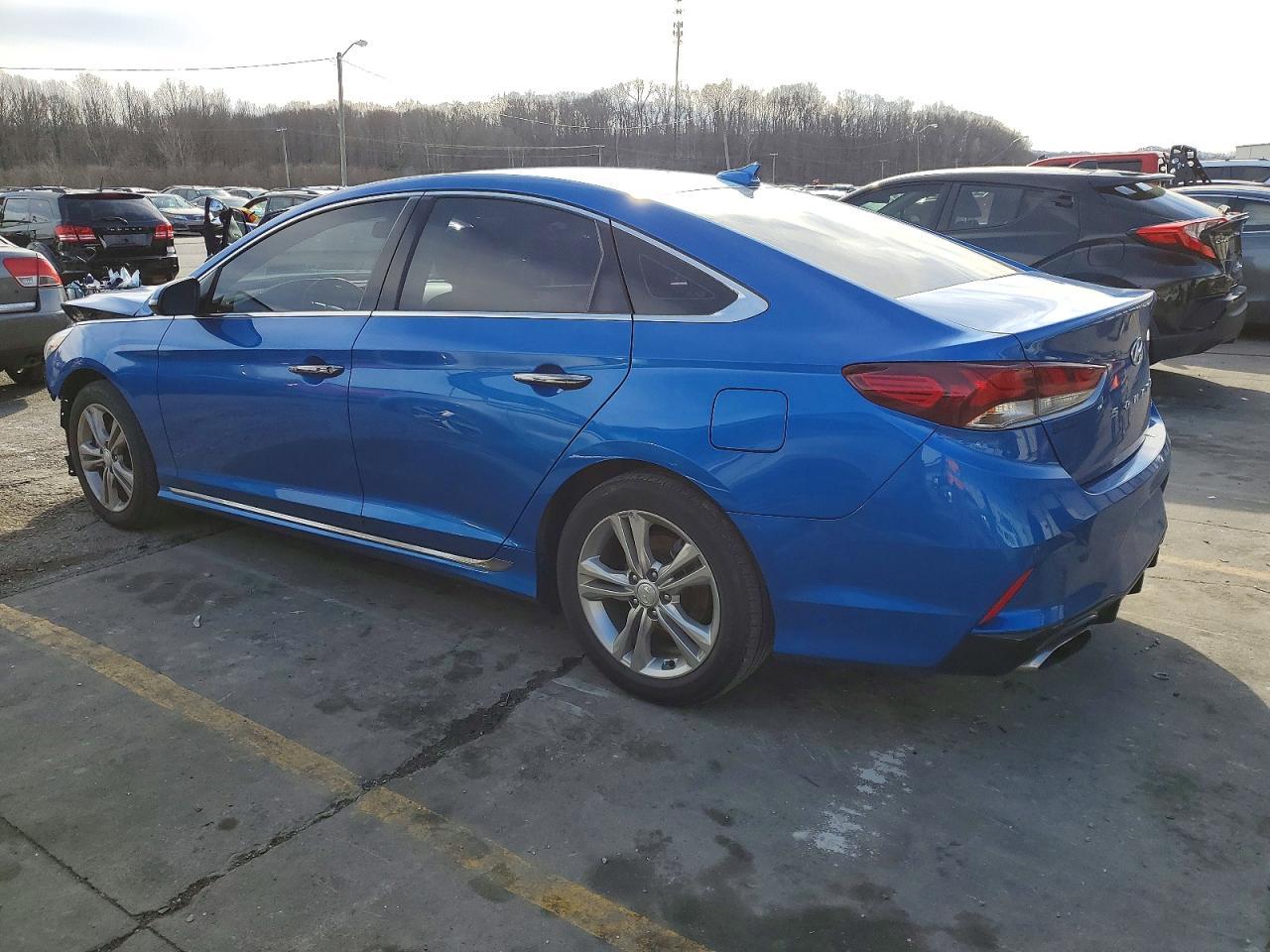 2018 Hyundai Sonata Sport - Фото 2