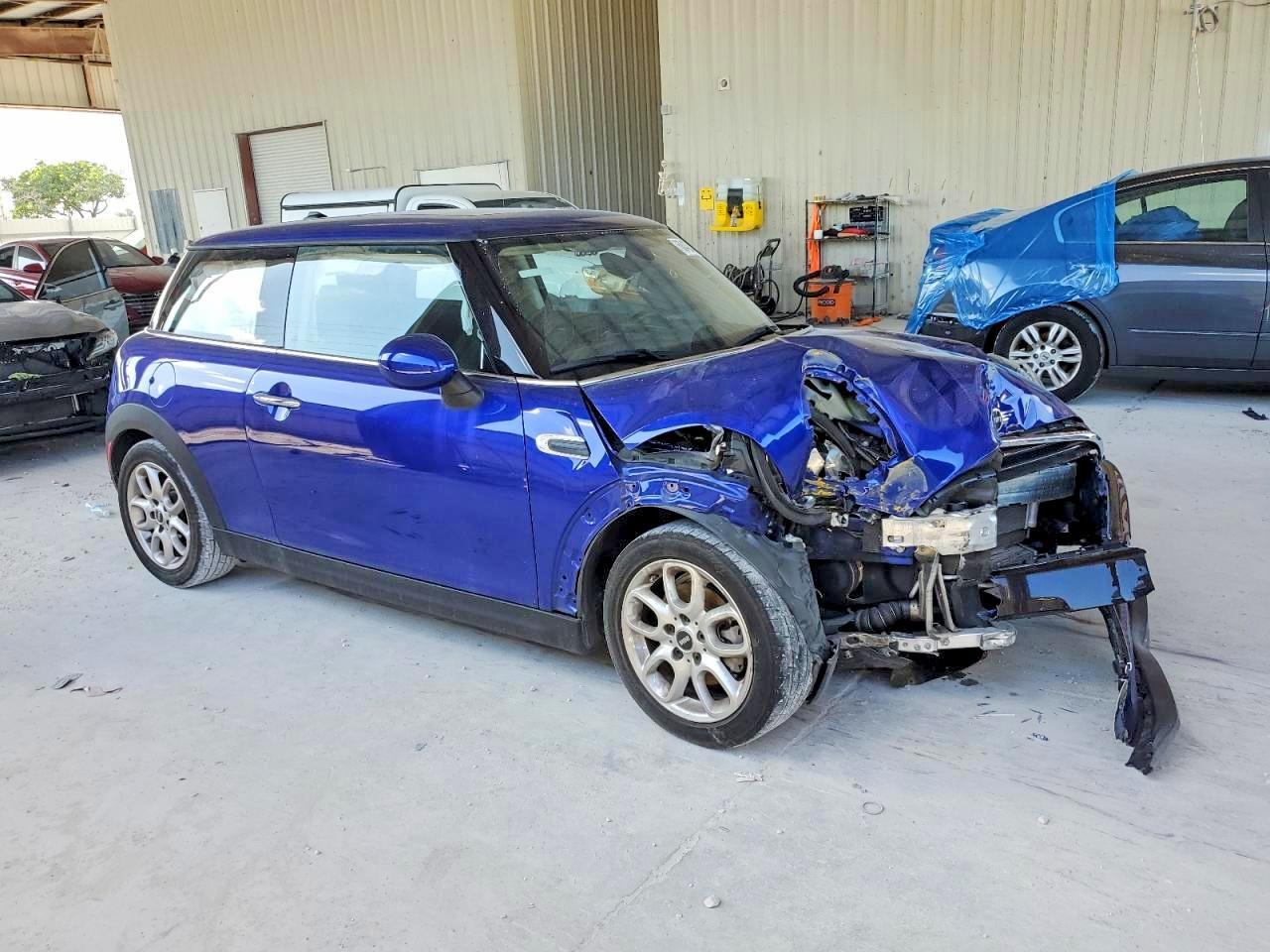 2019 Mini Cooper - Image 4