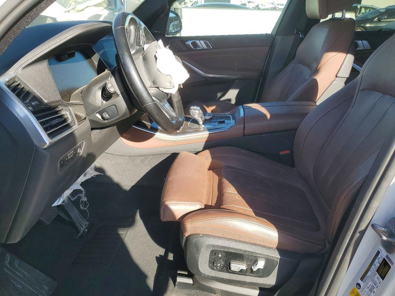 2019 BMW X5 xDrive50I - Image 7