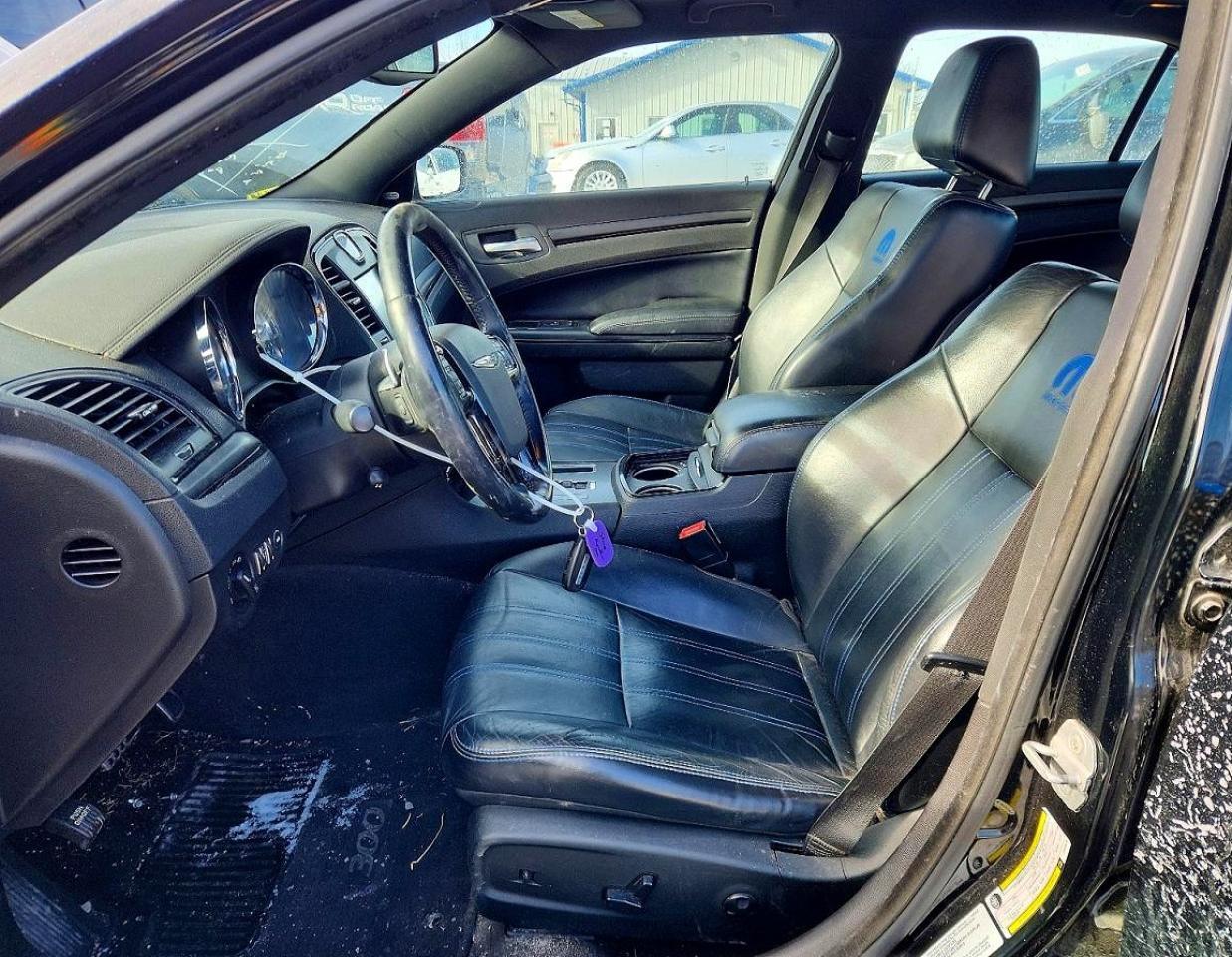 2012 Chrysler 300 S - Image 7