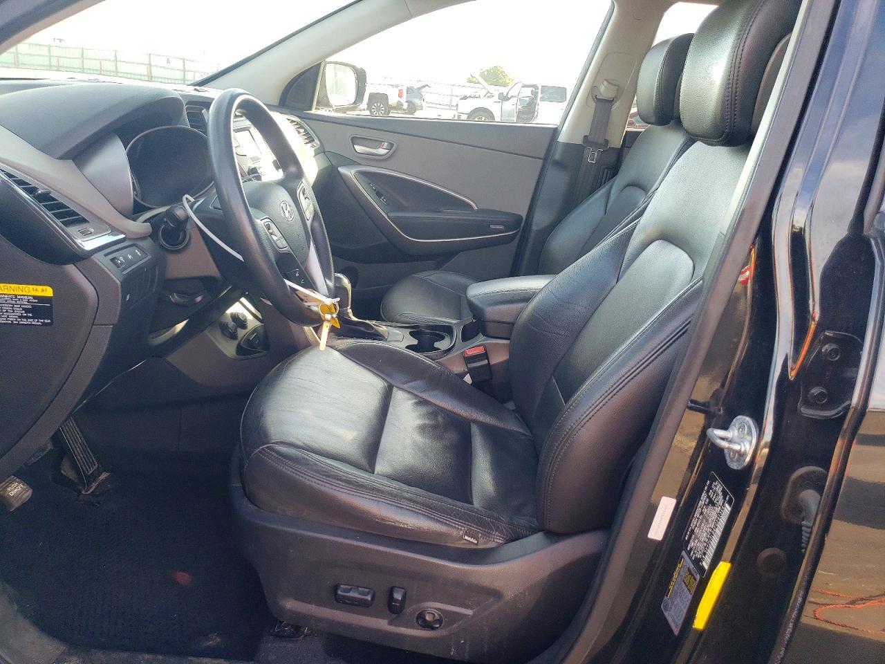 2015 Hyundai Santa Fe Sport 2.4L - Image 7