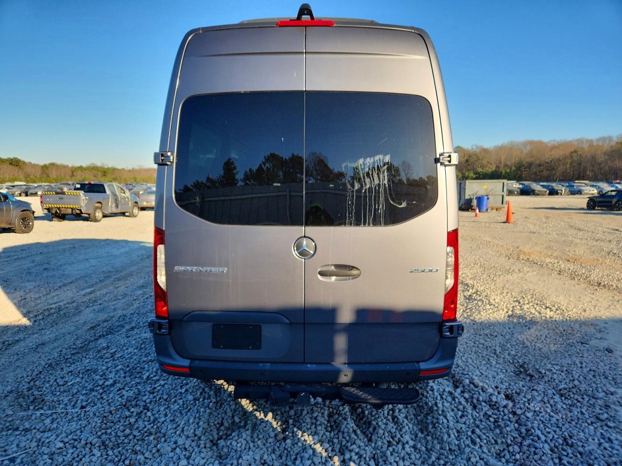 2023 Mercedes-Benz Sprinter 2500 - Фото 6