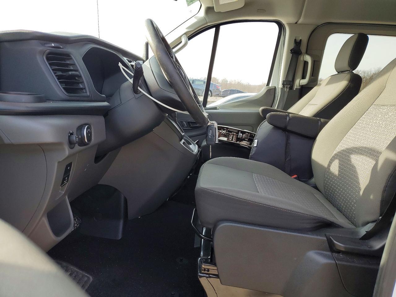 2024 Ford Transit T-350 Passenger Van - Фото 7
