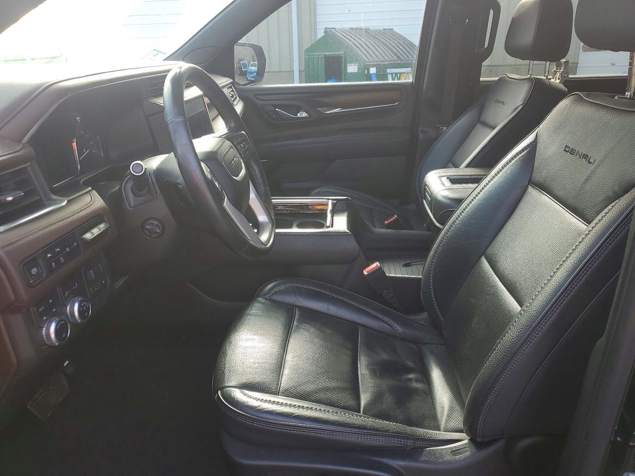 2021 GMC Yukon Xl Denali - Image 7