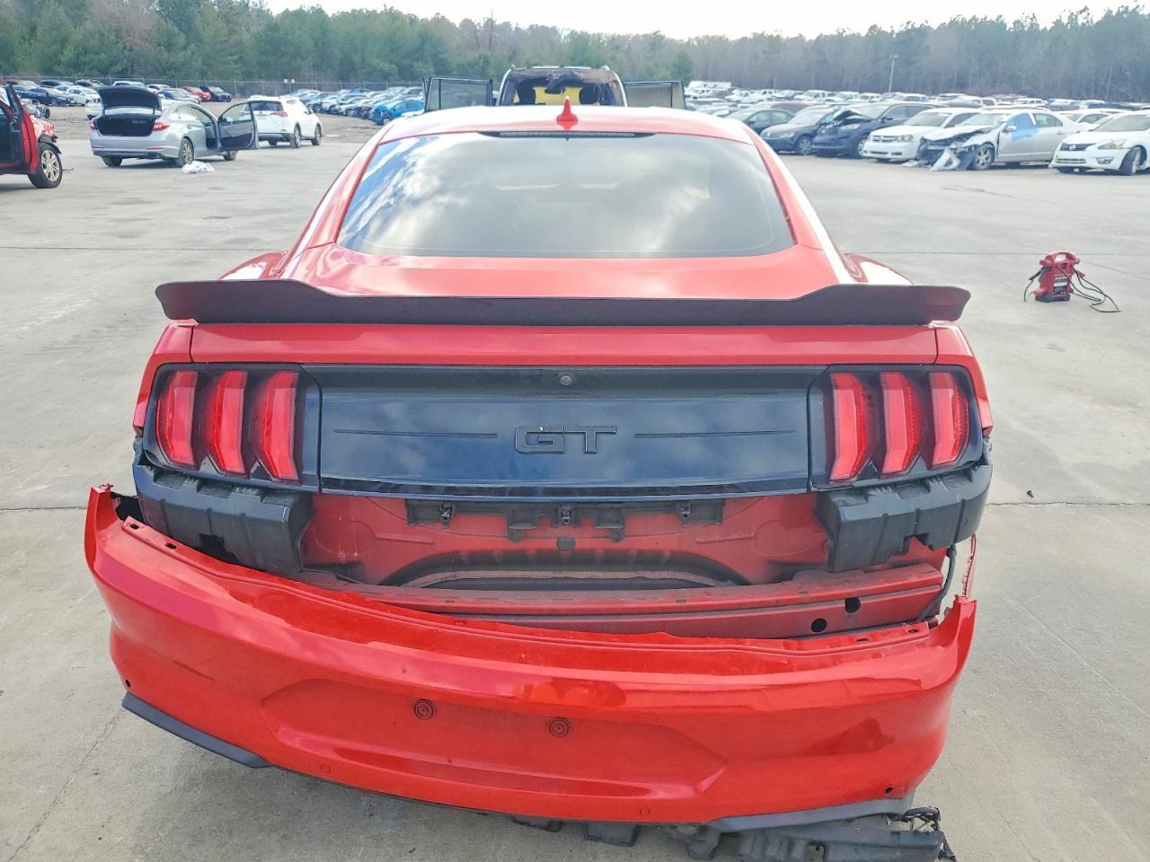 2020 Ford Mustang Gt - Фото 6