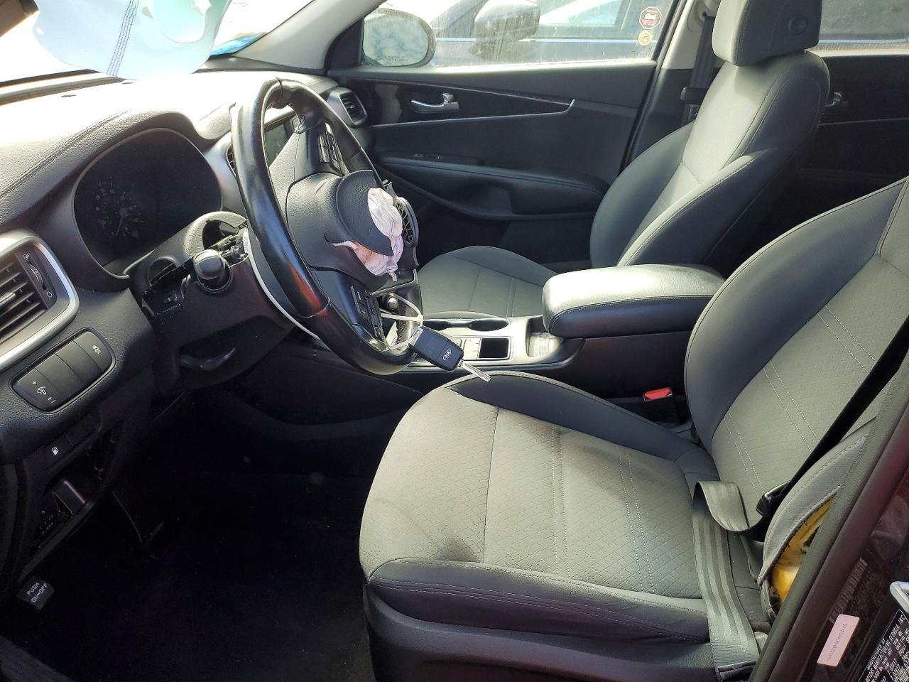 2017 Kia Sorento Lx - Image 7