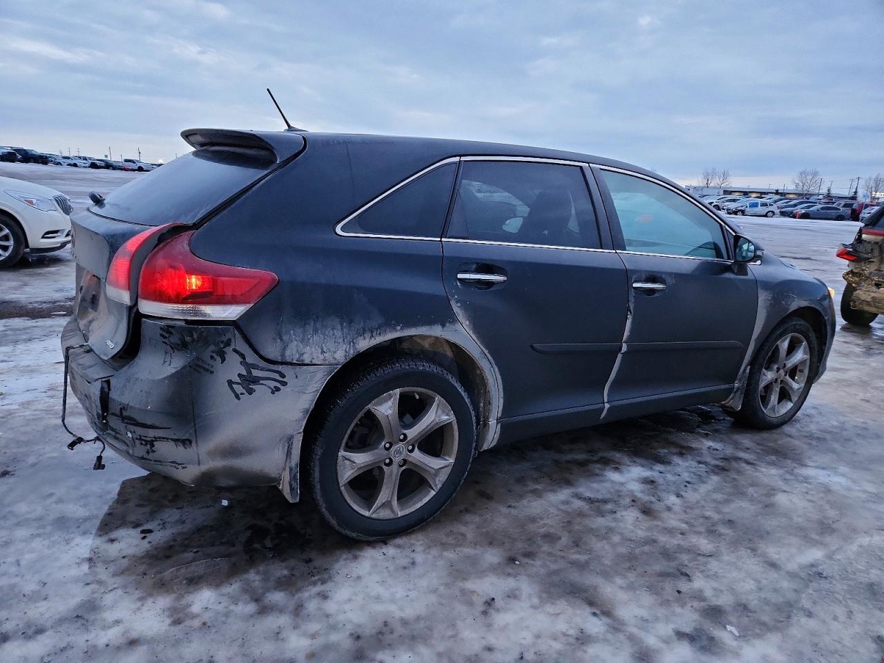 2016 Toyota Venza Xle - Фото 3