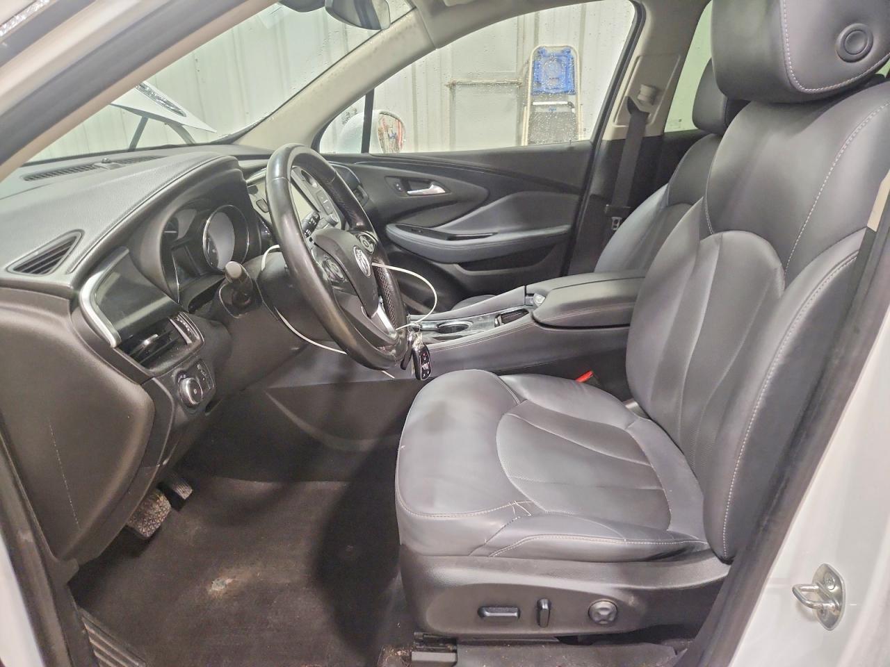 2020 Buick Envision Essence - Image 7