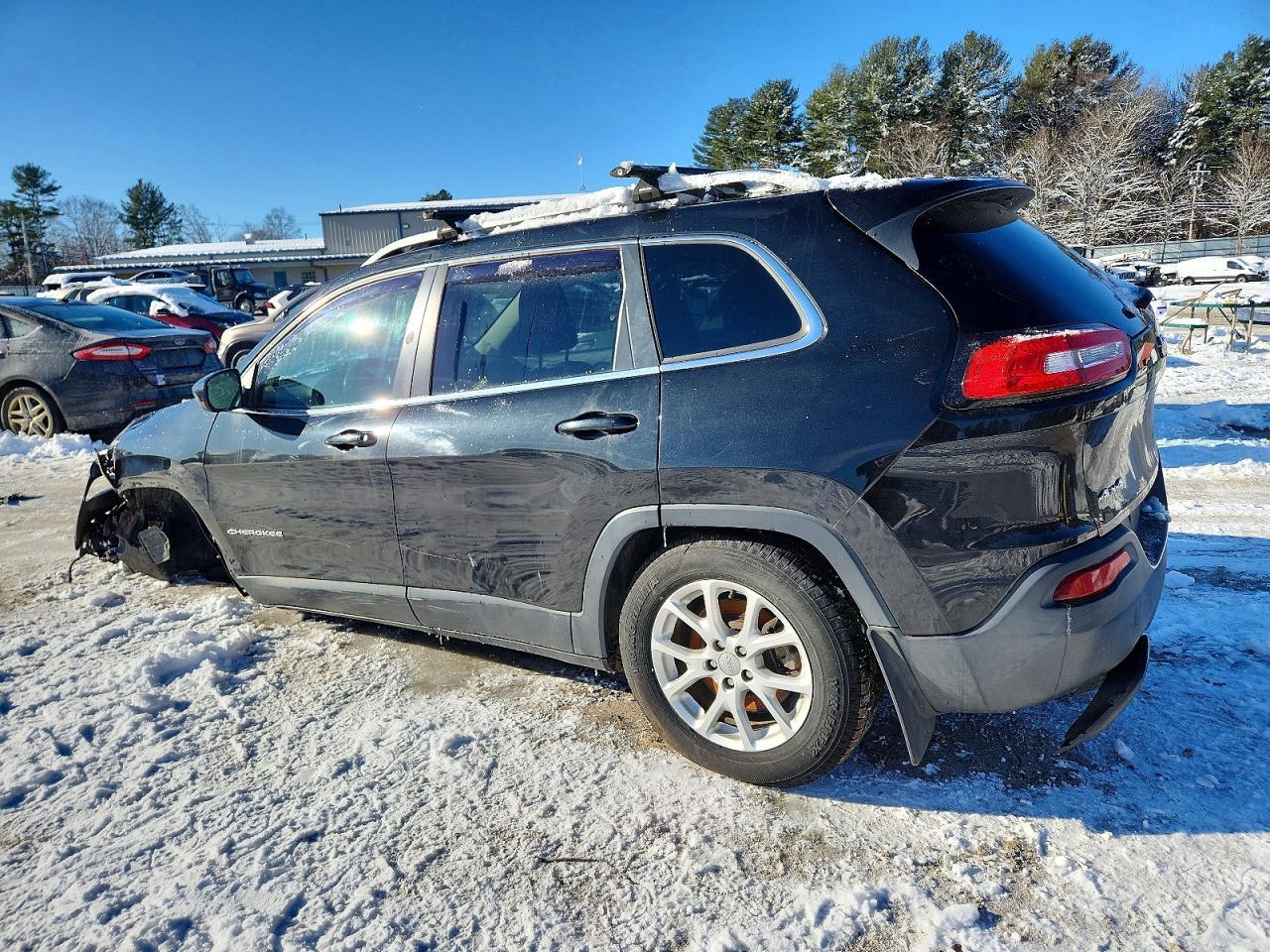 2014 Jeep Cherokee Latitude - Фото 2