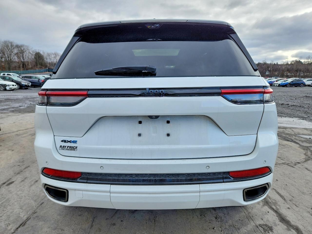 2024 Jeep Grand Cherokee Limited 4Xe - Image 6