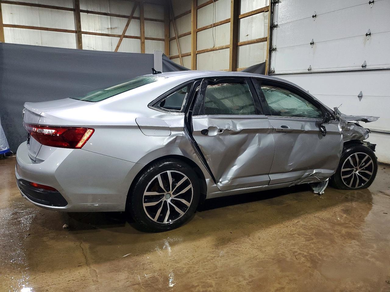 2025 Volkswagen Jetta Se - Image 3