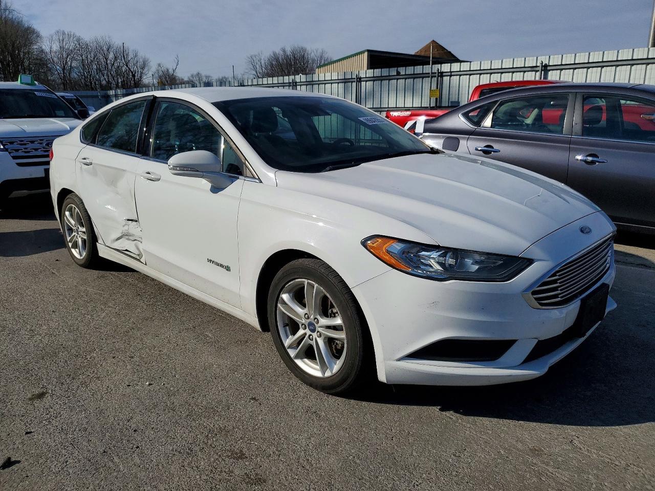 2018 Ford Fusion Se Hybrid - Image 4