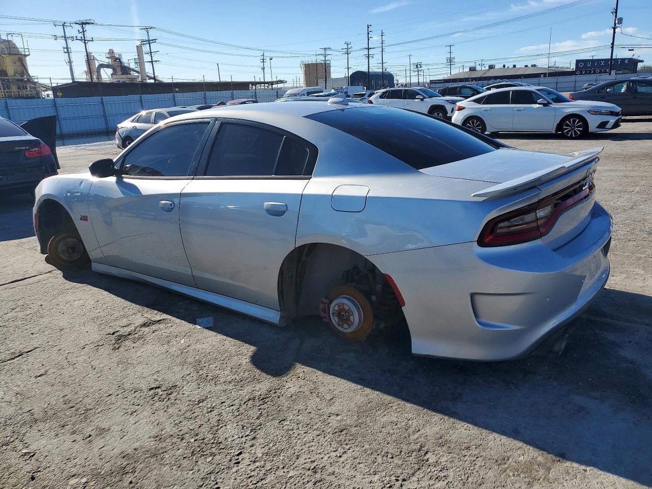 2019 Dodge Charger R/T - Image 2