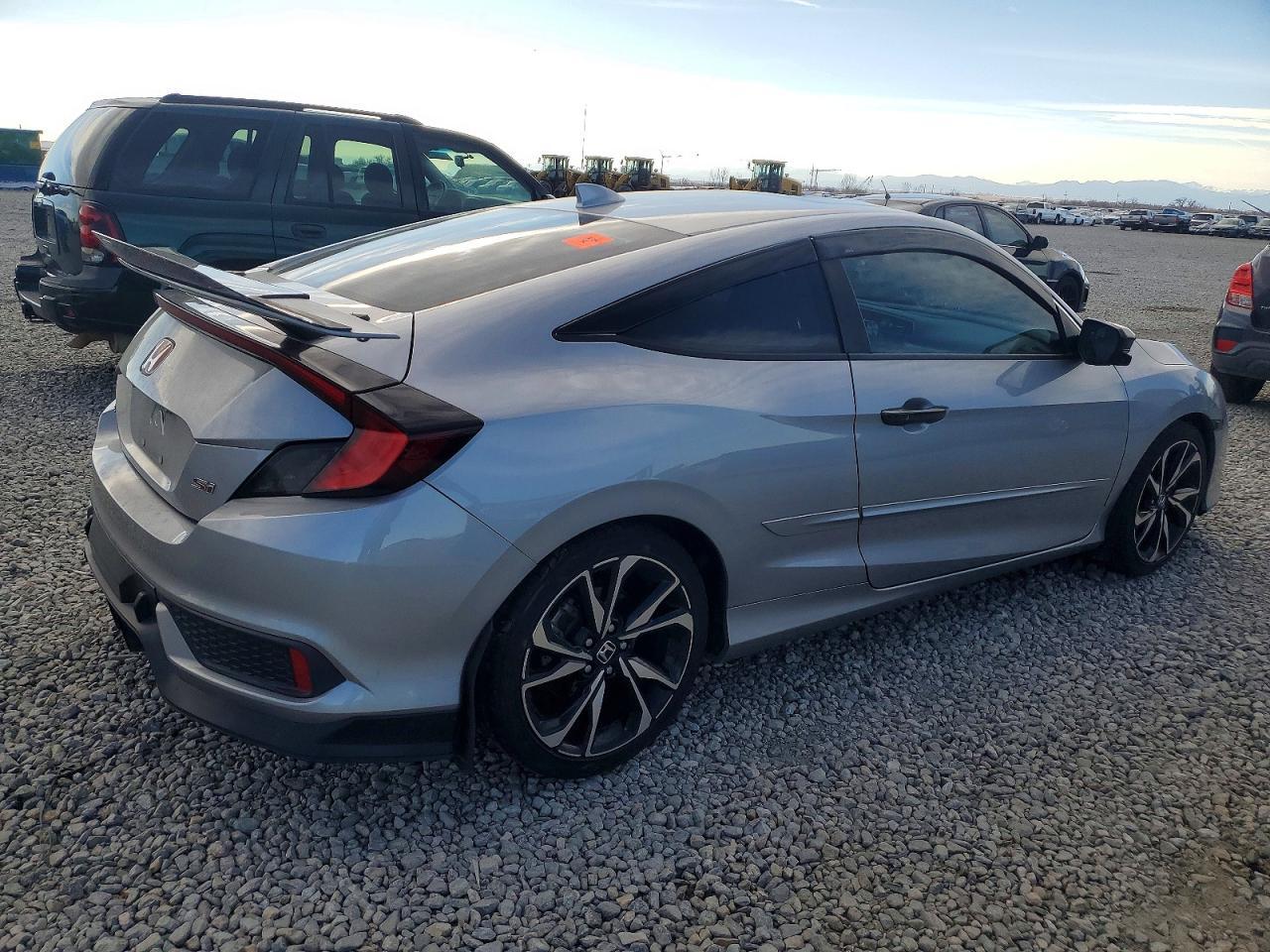 2017 Honda Civic Si - Фото 3