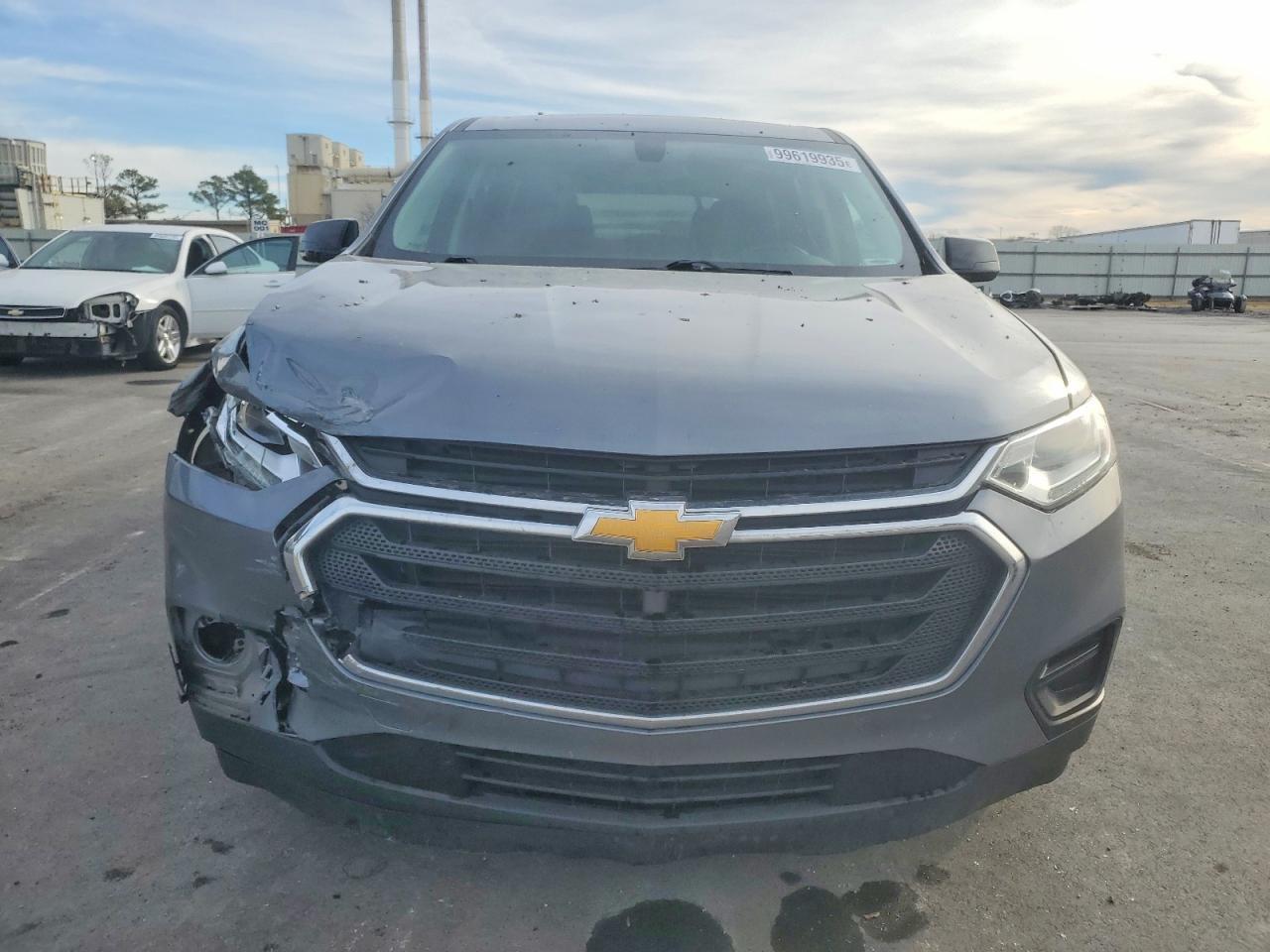 2018 Chevrolet Traverse Ls - Фото 5