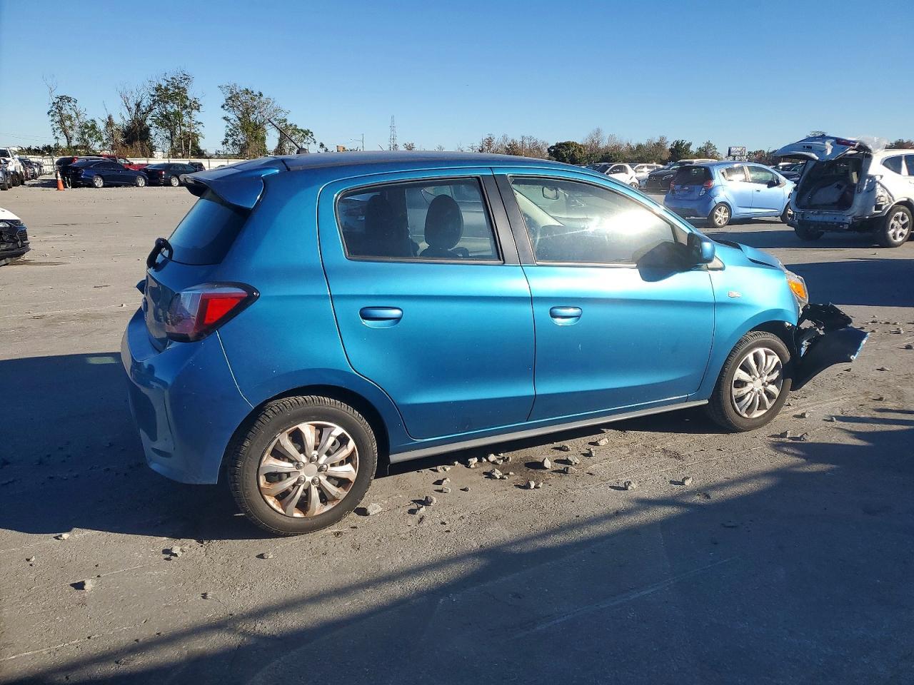 2021 Mitsubishi Mirage Es - Image 3