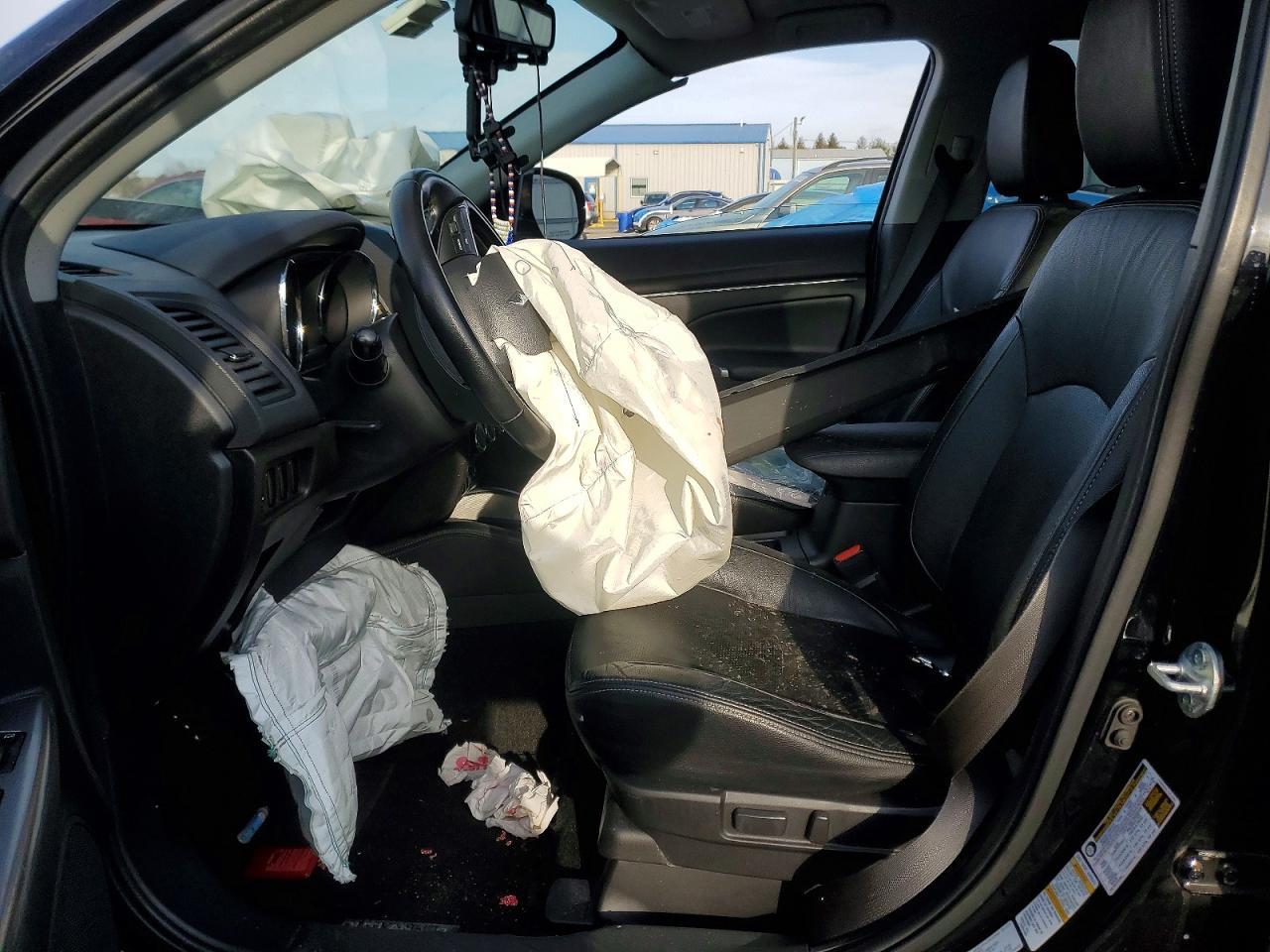 2018 Mitsubishi Outlander Sport Sel - Image 7
