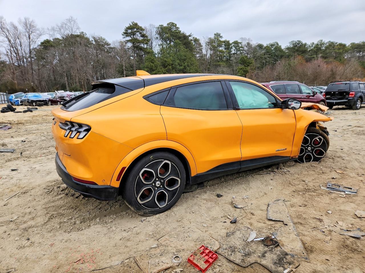 2021 Ford Mustang Mach-E Gt - Image 3