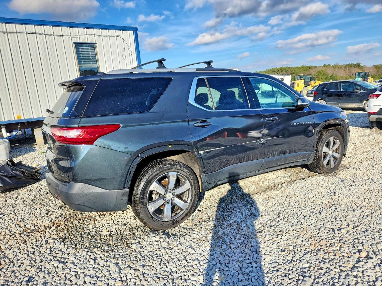 2018 Chevrolet Traverse Lt - Фото 3