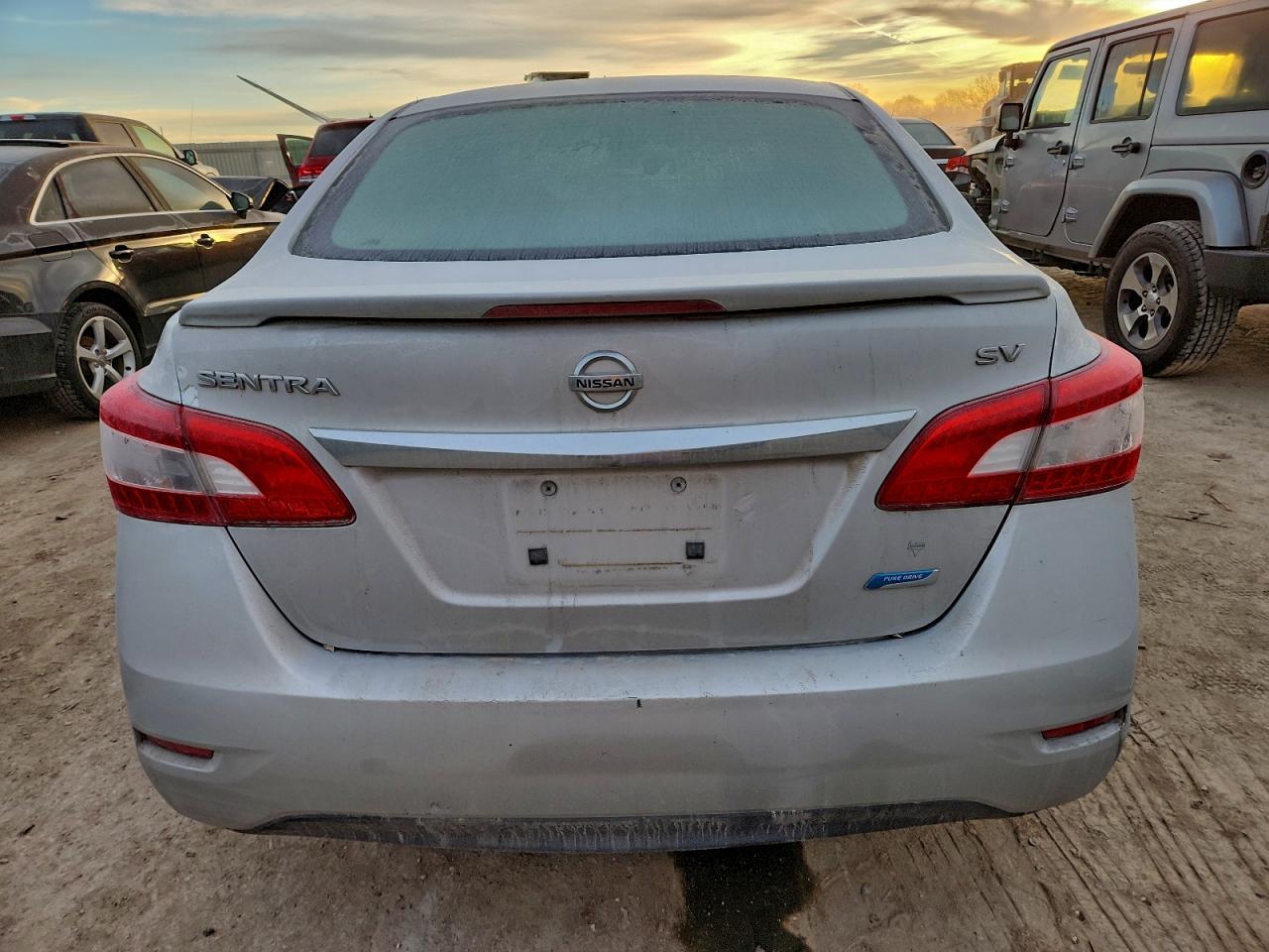 2013 Nissan Sentra S - Фото 6