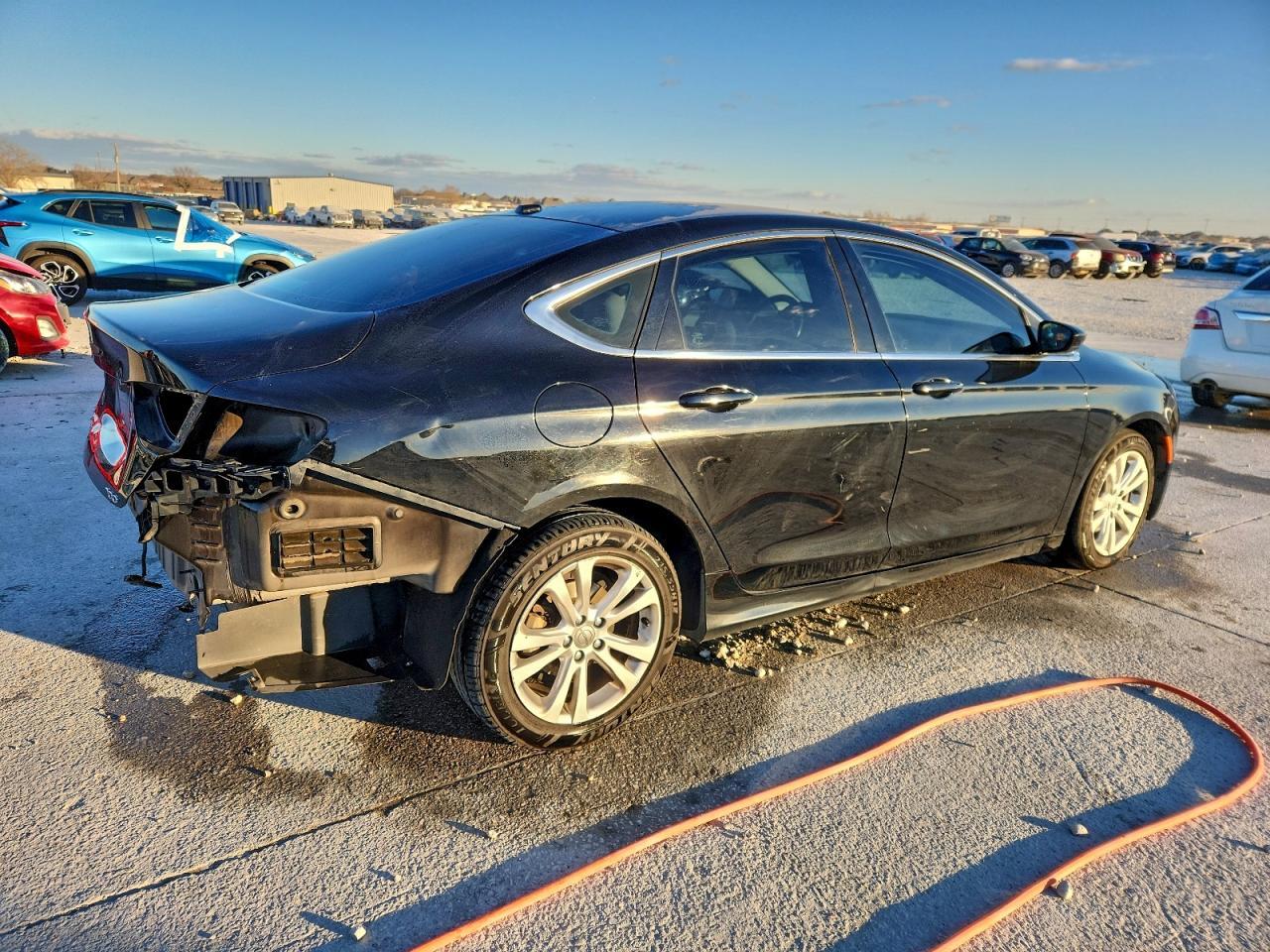 2015 Chrysler 200 Limited - Image 3