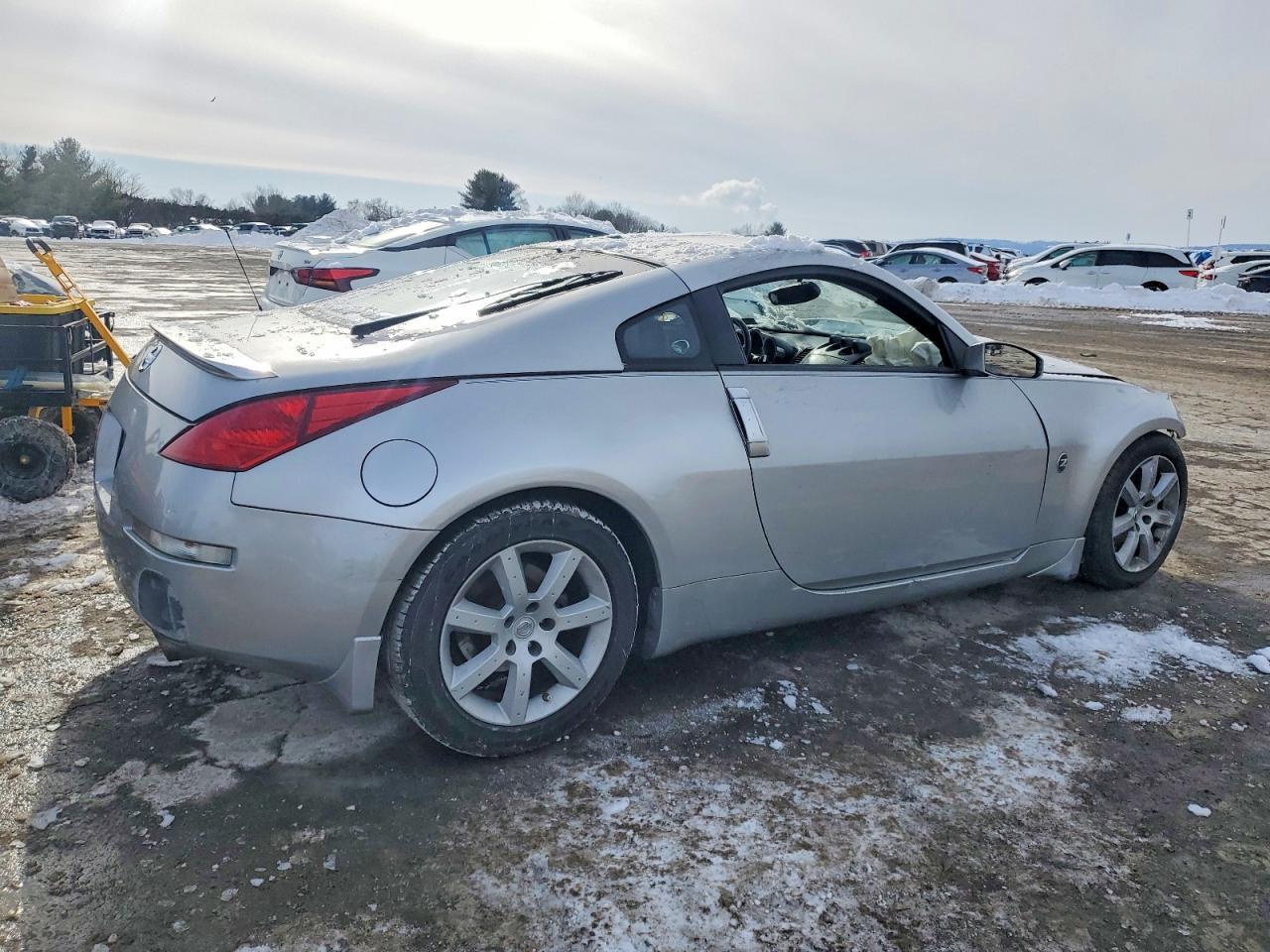 2005 Nissan 350Z Base - Фото 3