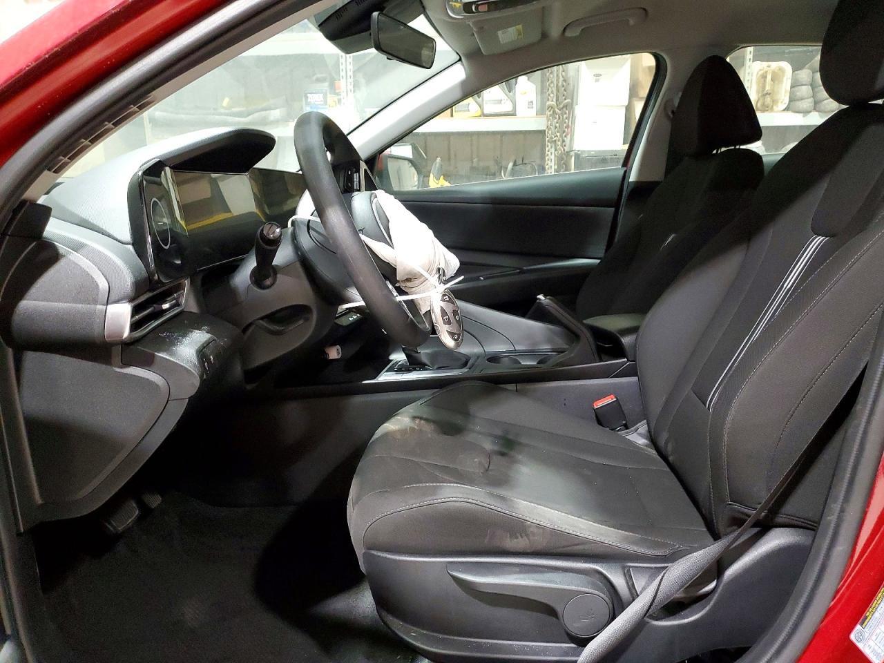 2024 Hyundai Elantra Sel - Image 7