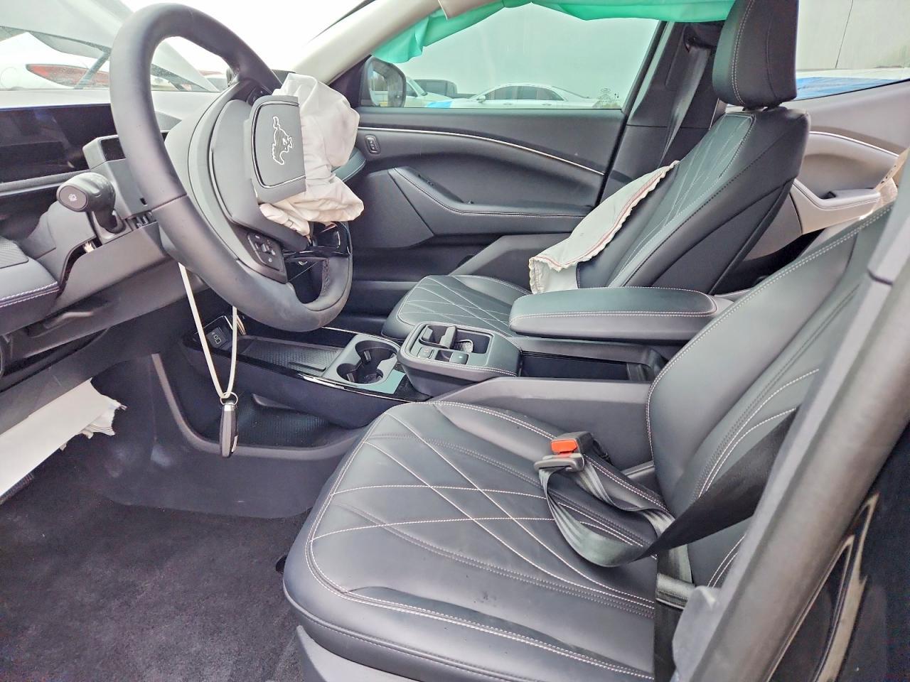 2025 Ford Mustang Mach-E Select - Фото 7