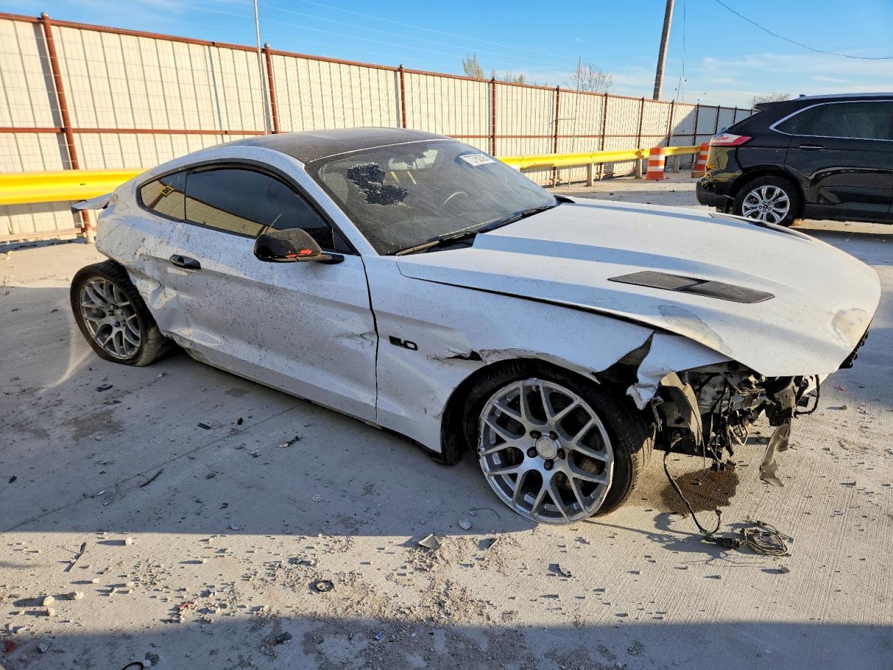 2017 Ford Mustang Gt - Image 4