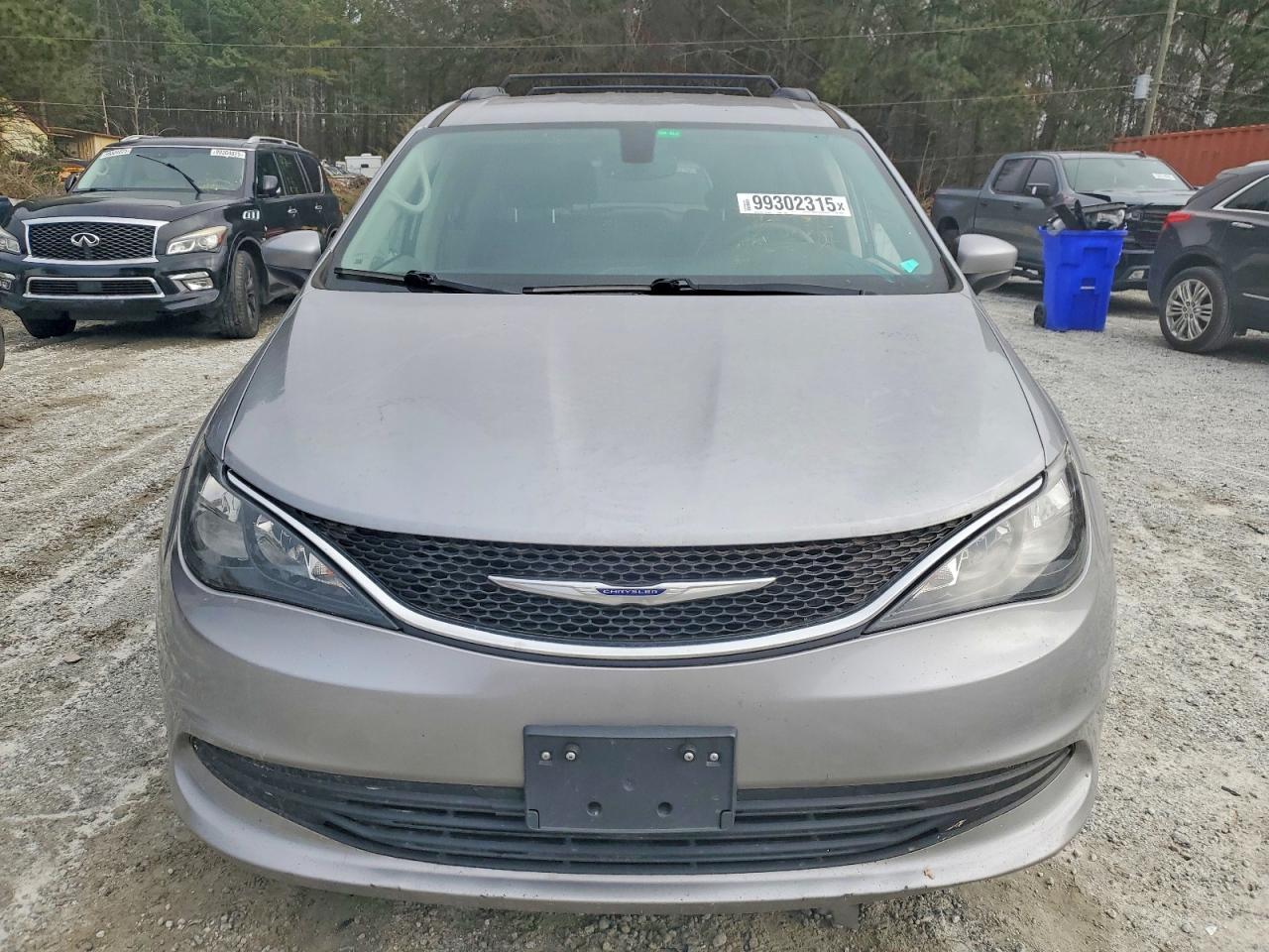 2020 Chrysler Voyager Lxi - Фото 5