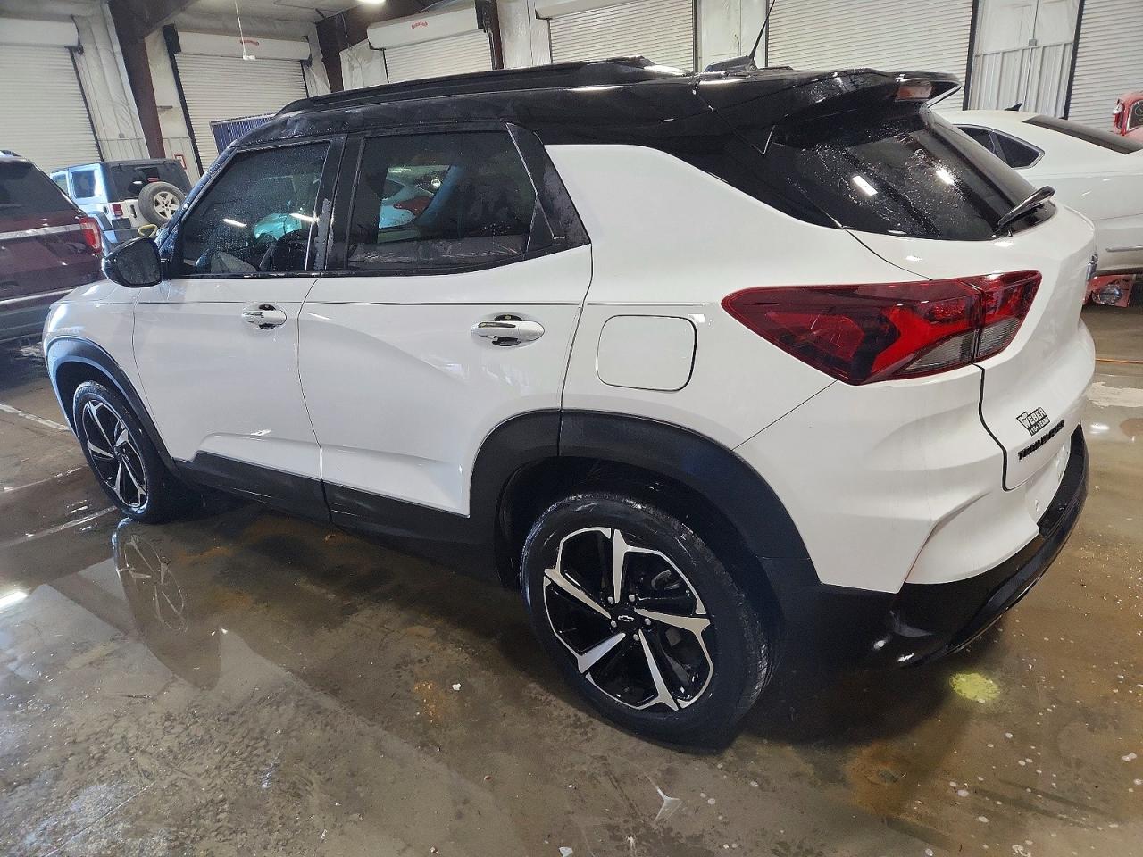 2022 Chevrolet Trailblazer Rs - Image 2