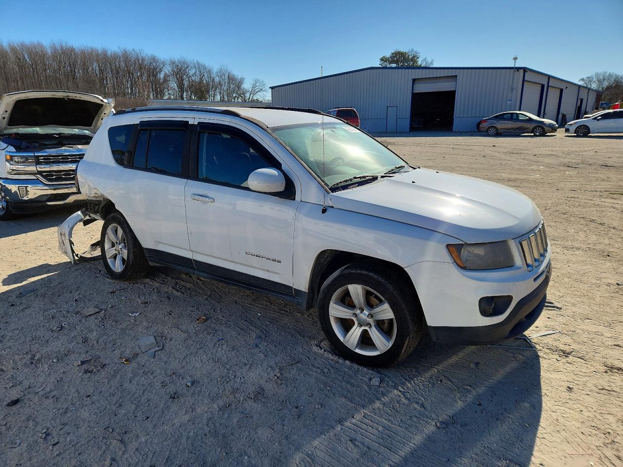 2016 Jeep Compass Latitude - Image 4