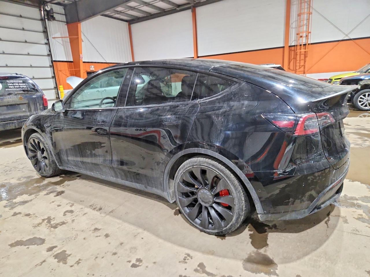 2022 Tesla Model Y - Image 2