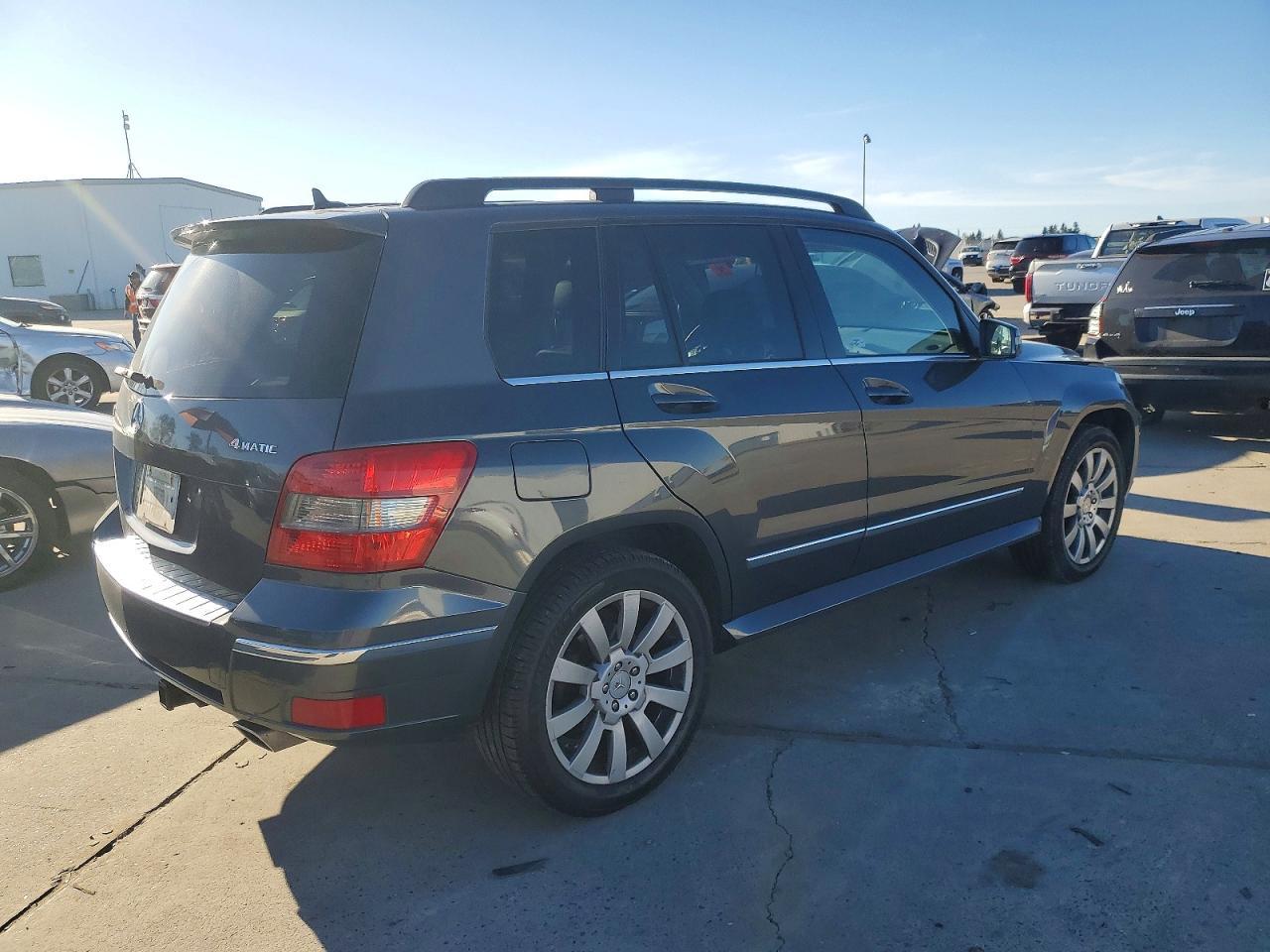 2010 Mercedes-Benz Glk 350 4Matic - Image 3