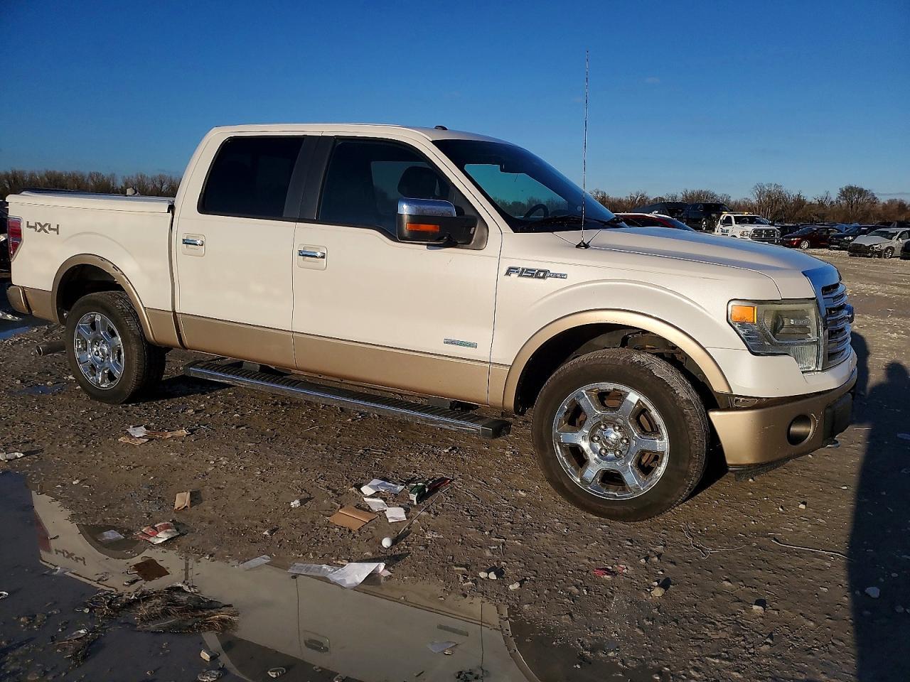 2013 Ford F150 Supercrew - Image 4