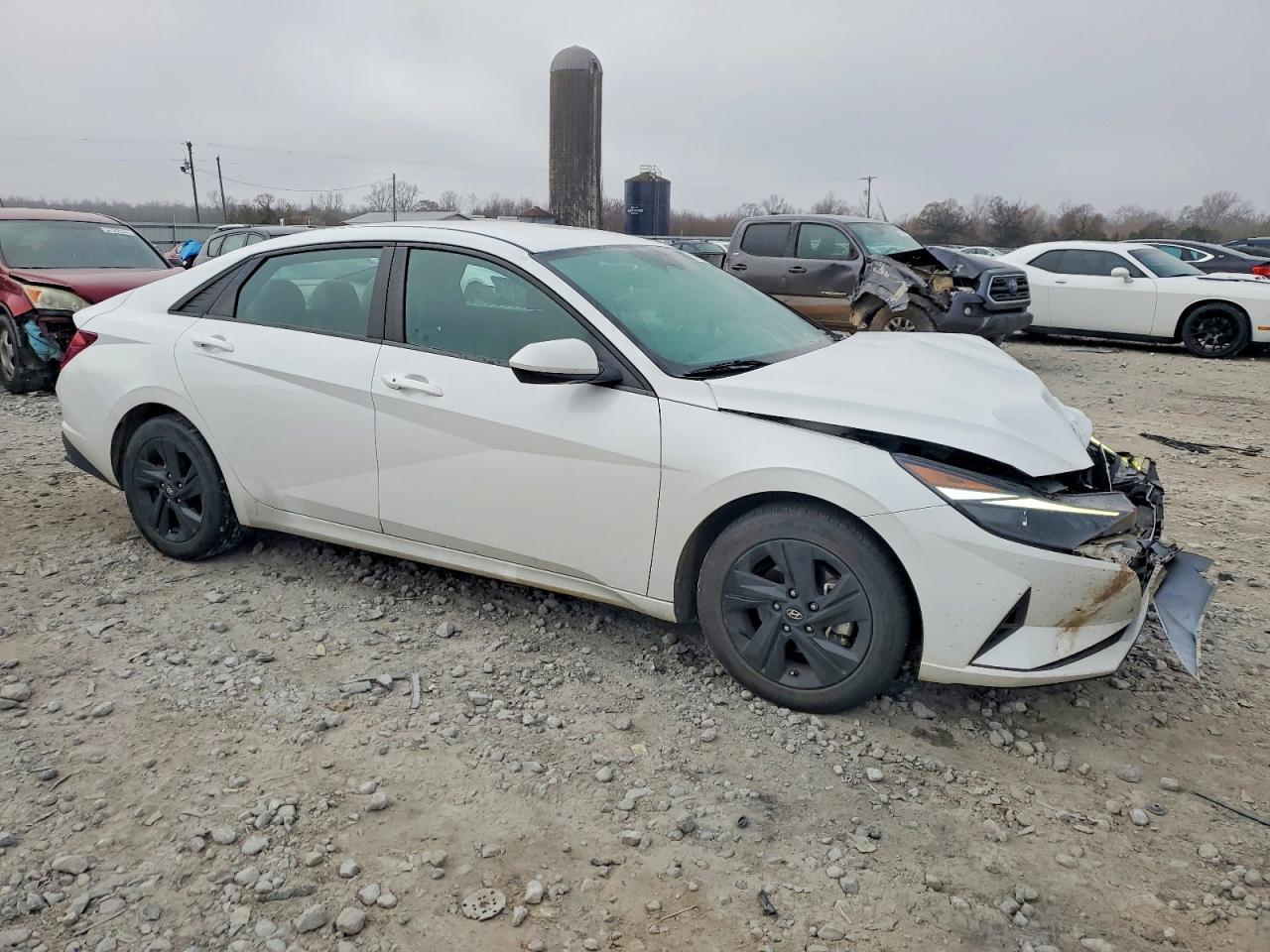 2022 Hyundai Elantra Sel - Image 4