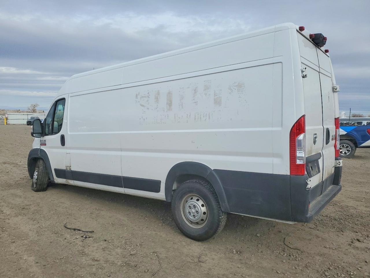 2021 Ram Promaster 3500 Delivery Van - Фото 2