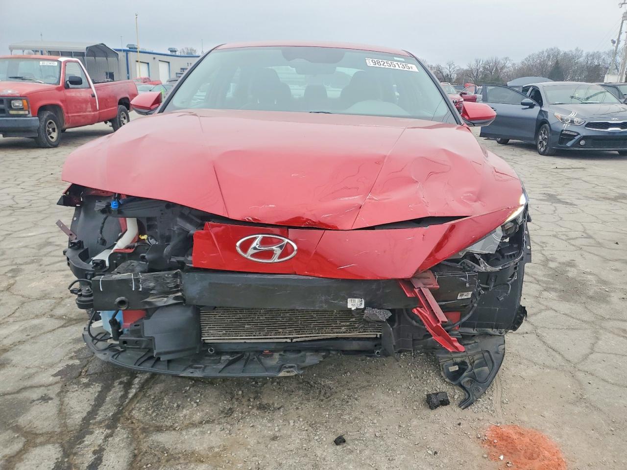 2023 Hyundai Elantra Sel - Фото 5