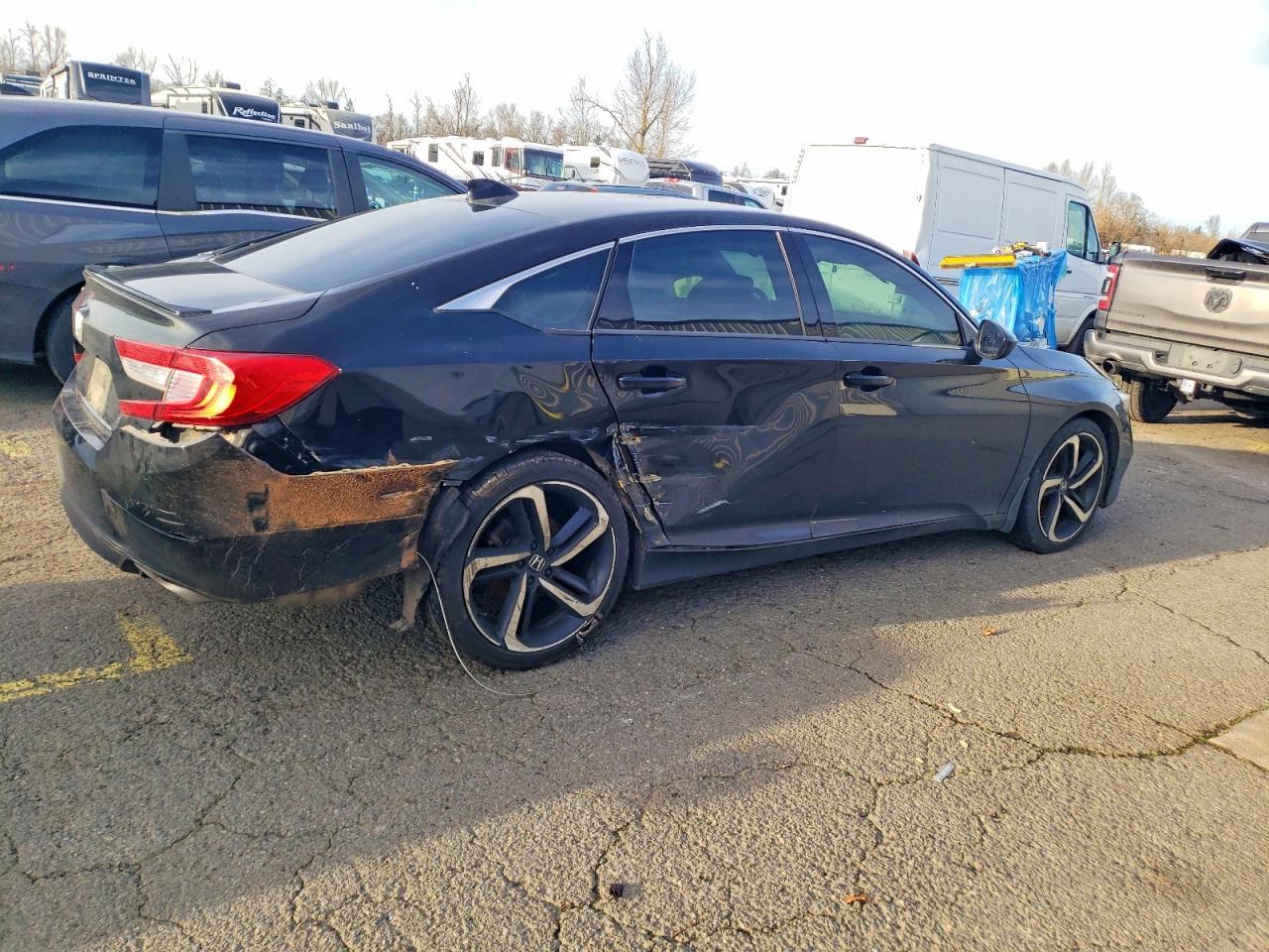 2018 Honda Accord Sport - Image 3