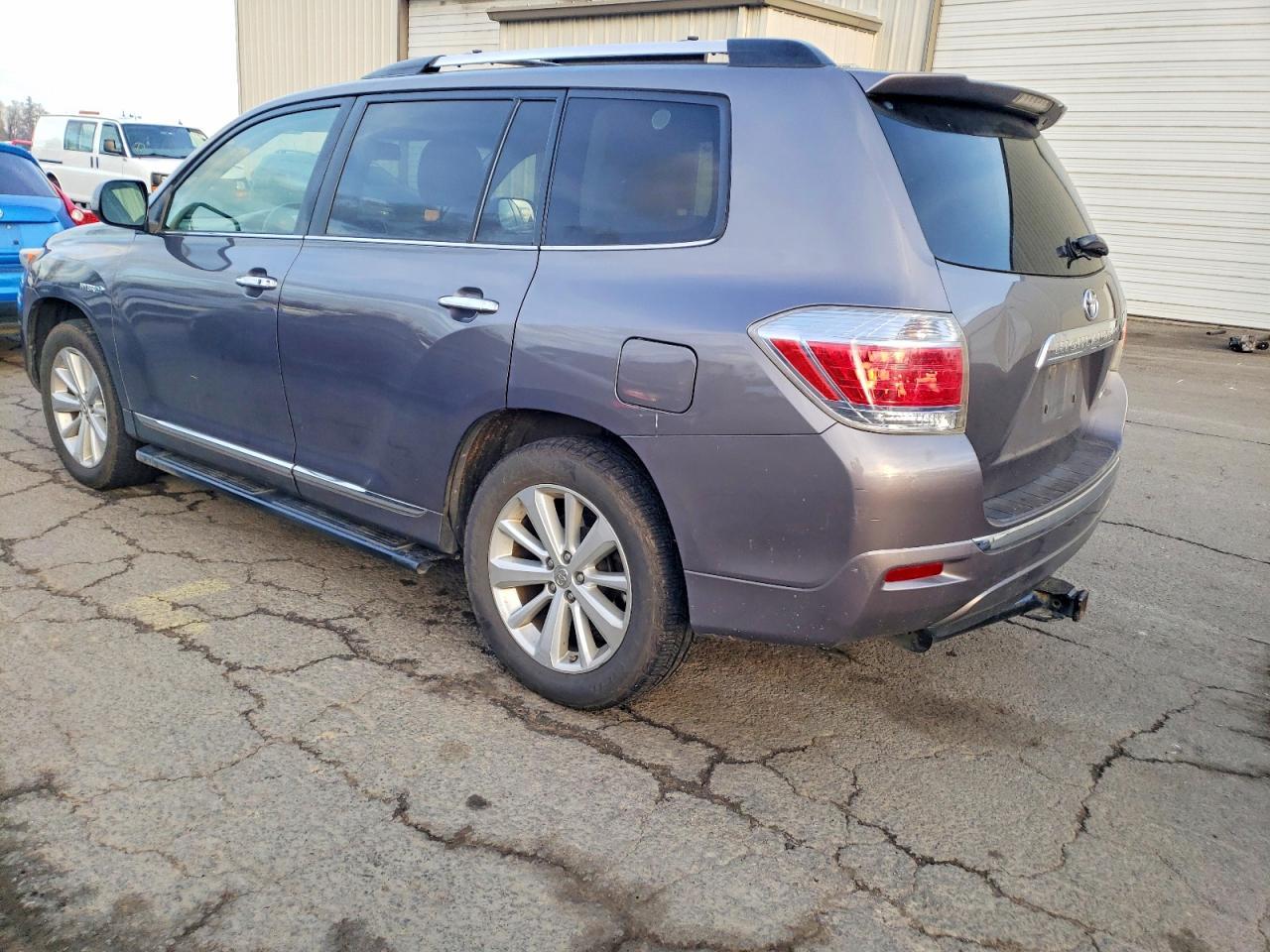 2013 Toyota Highlander Hybrid Limited - Фото 2