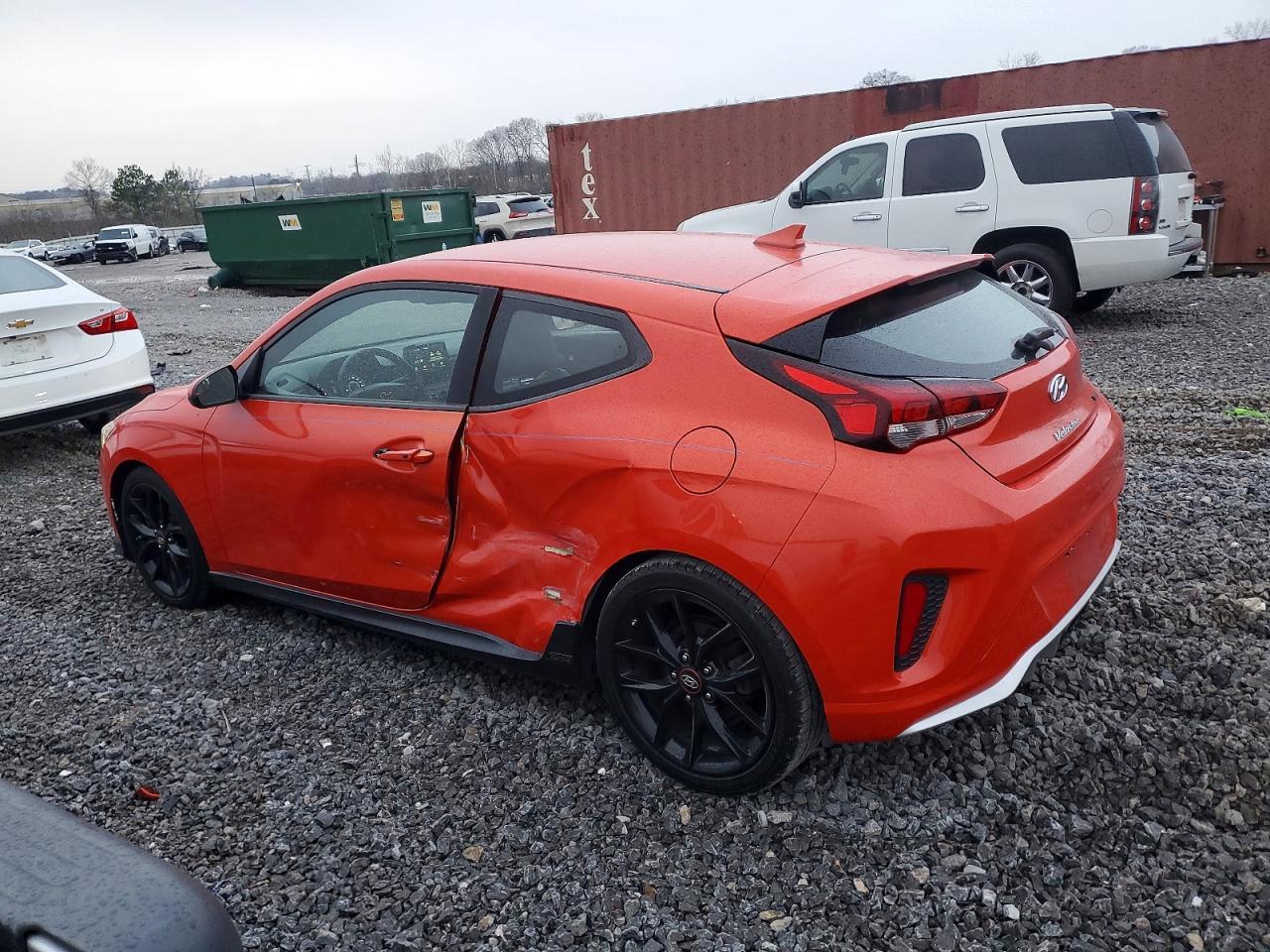 2019 Hyundai Veloster - Фото 2