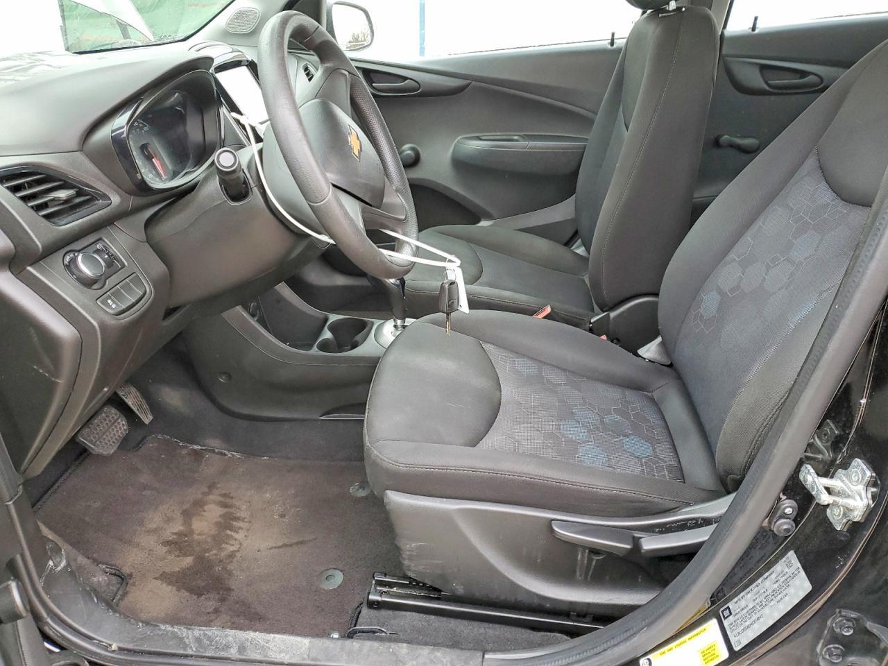 2017 Chevrolet Spark Ls - Фото 7