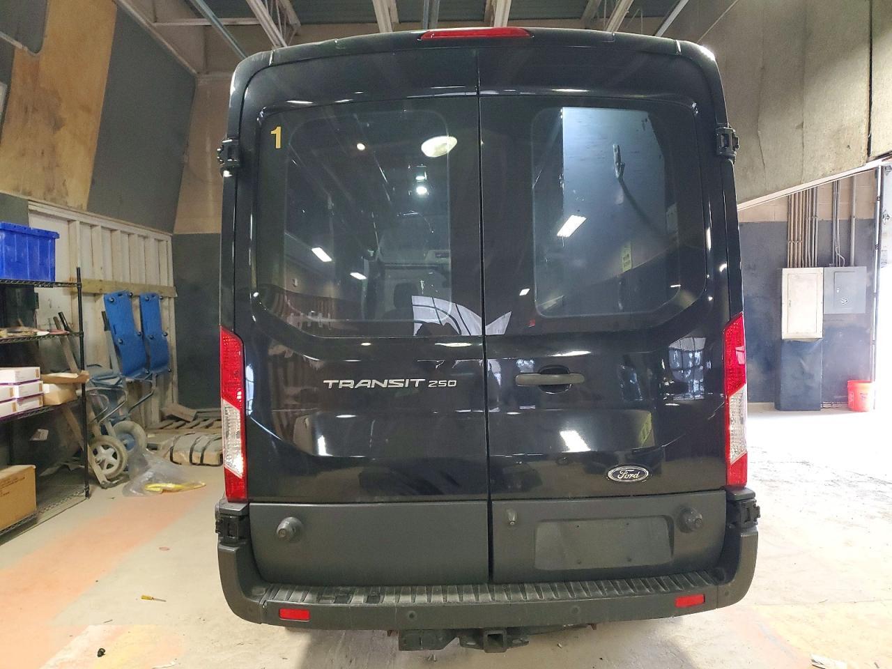 2017 Ford Transit T-250 Utility / Service Van - Фото 6