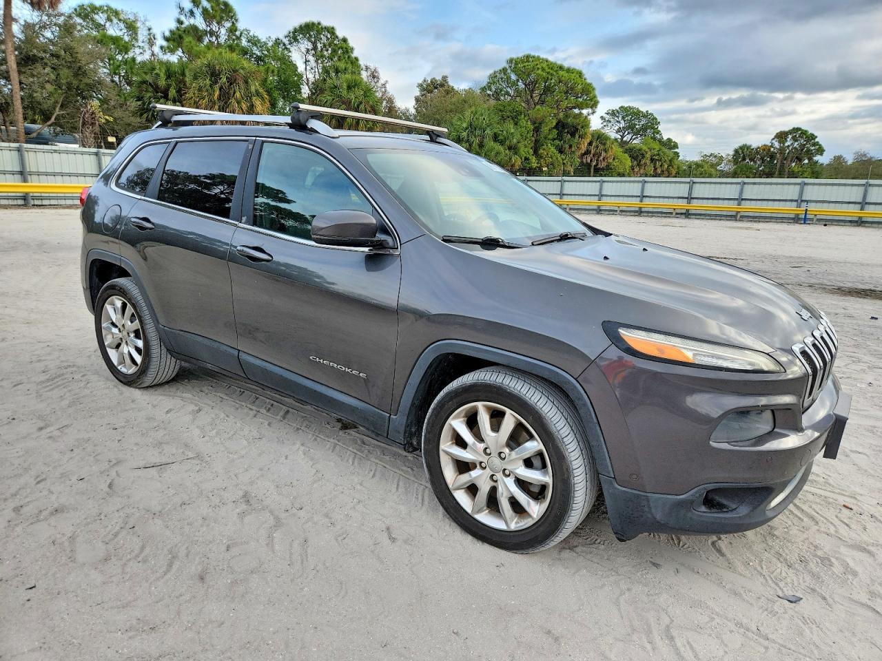 2014 Jeep Cherokee Limited - Image 4