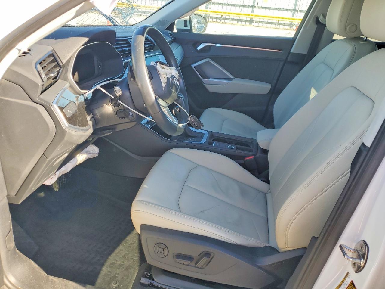 2021 Audi Q3 Premium S Line 45 - Фото 7