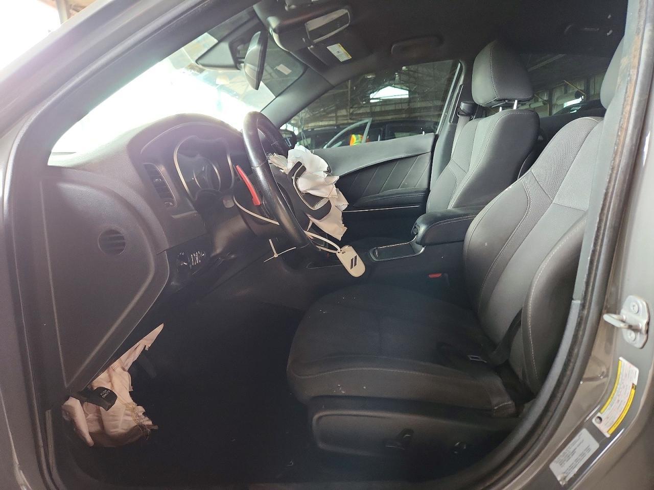 2018 Dodge Charger - Image 7