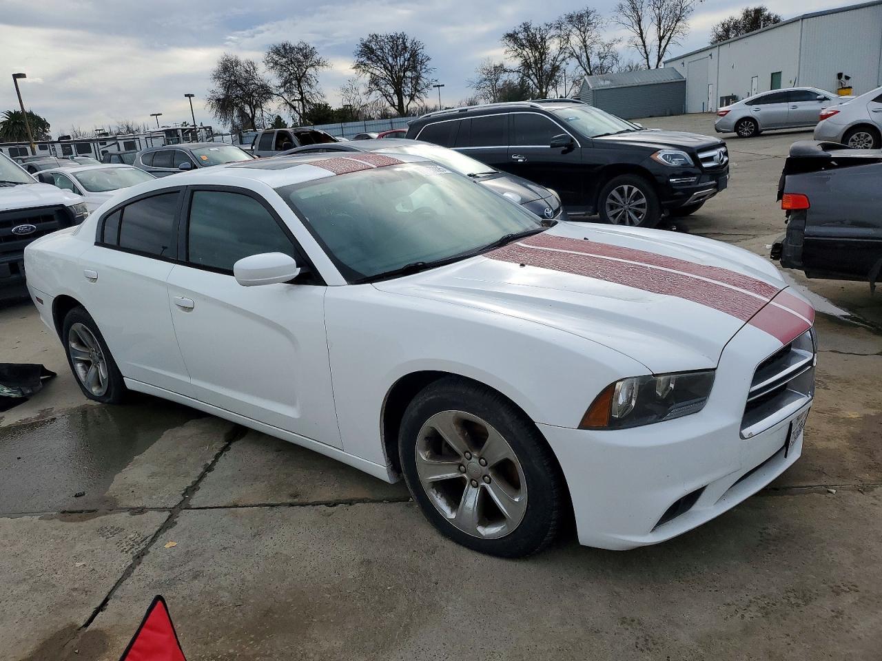 2013 Dodge Charger - Фото 4
