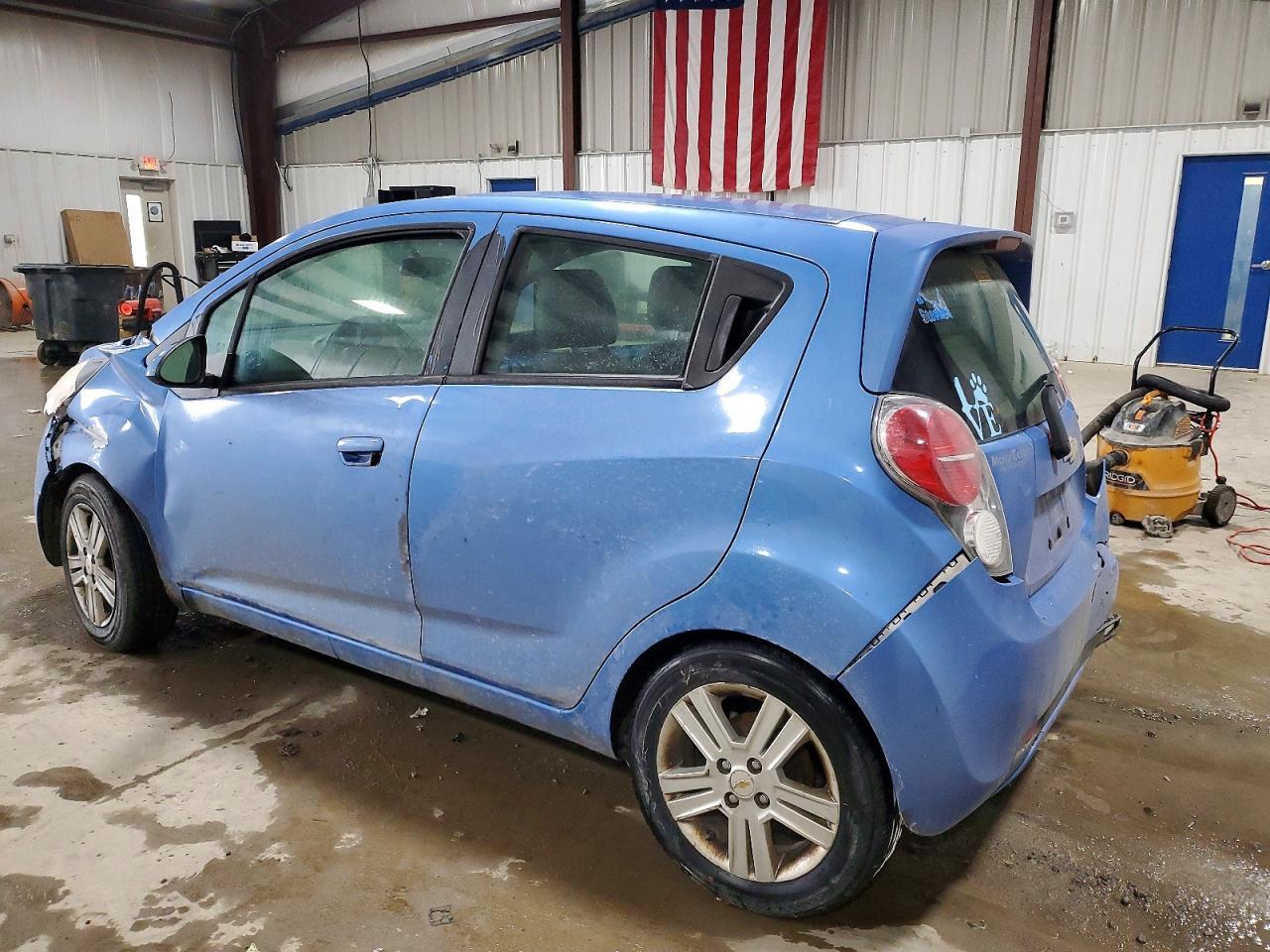 2014 Chevrolet Spark - Фото 2